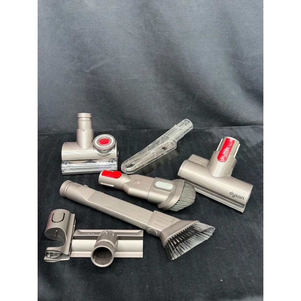 Dyson vacuum attachment